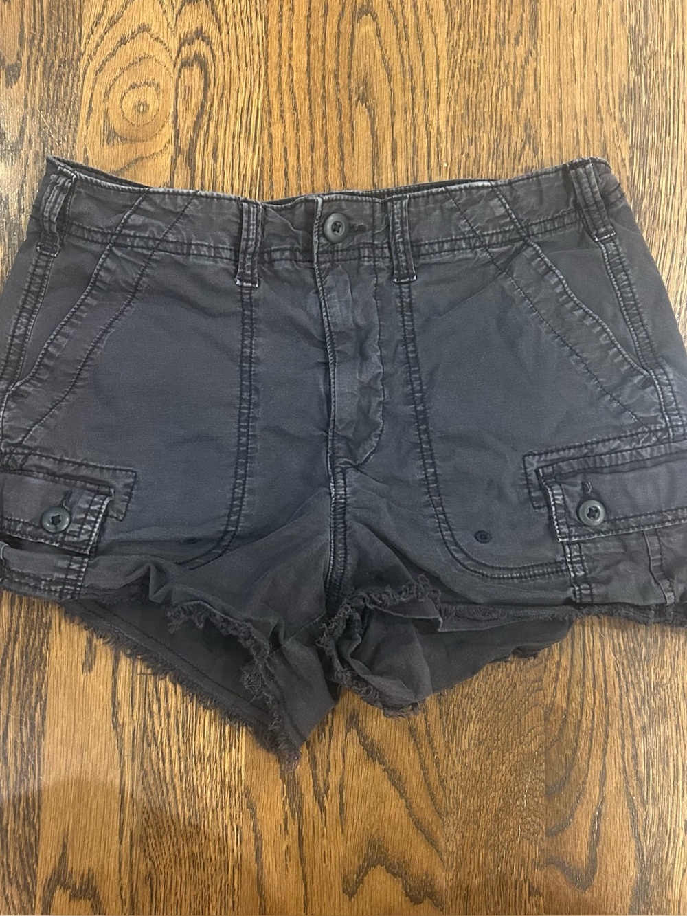 American Eagle Distressed Gray Cargo Shorts